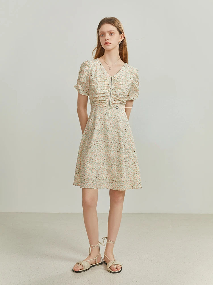 V-neck Tea Break Floral Dress